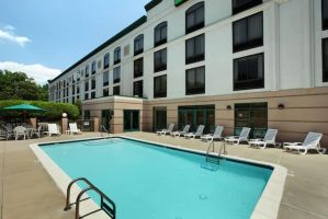 cheap rooms in charlotte Wingate by Wyndham Charlotte Airport South/ I-77 Tyvola