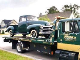 towing service fayetteville Quality Towing & Recovery