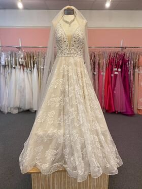 dress store fayetteville Bridal & Formal Center