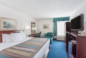 Guest room at the Baymont by Wyndham Greensboro/Coliseum in Greensboro, North Carolina